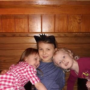 Meet your Posher, Lisa